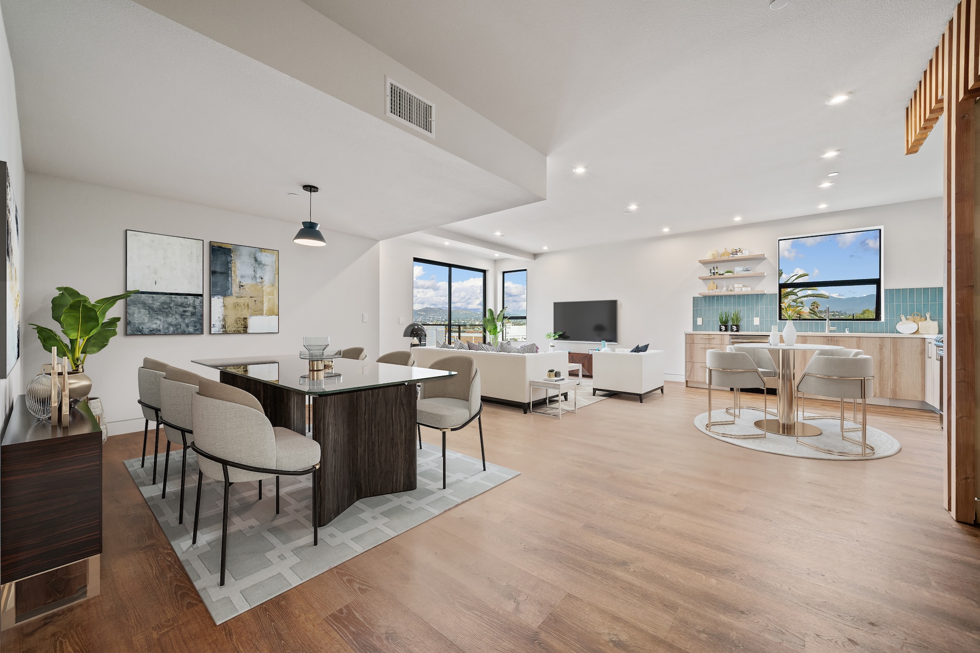 Crenshaw Interior Shot 4 733_Hudson-15